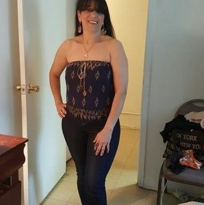 Meet your Posher, Aris